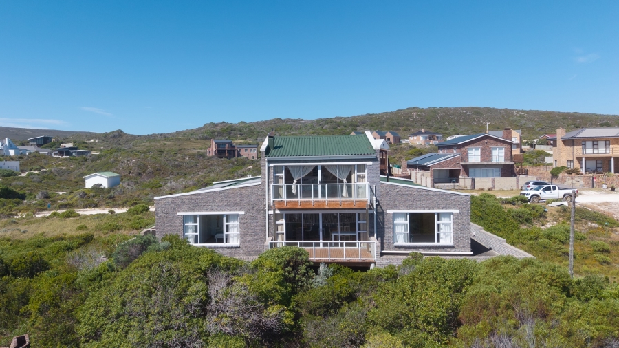 5 Bedroom Property for Sale in Suiderstrand Western Cape
